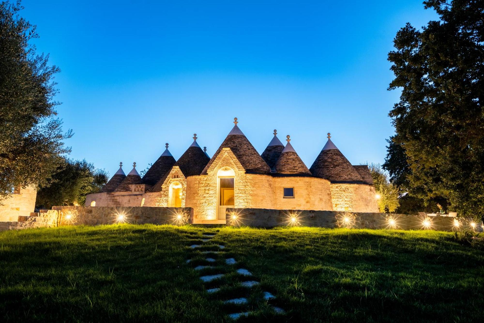 Magna Quercia Trullo & Luxurious Escape Villa Ostuni Exterior photo