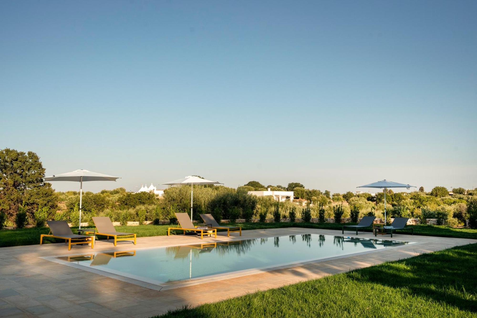 Magna Quercia Trullo & Luxurious Escape Villa Ostuni Exterior photo